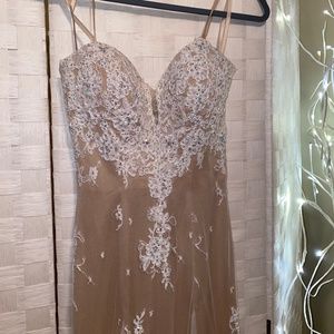 La Femme formal dress w lace overlay